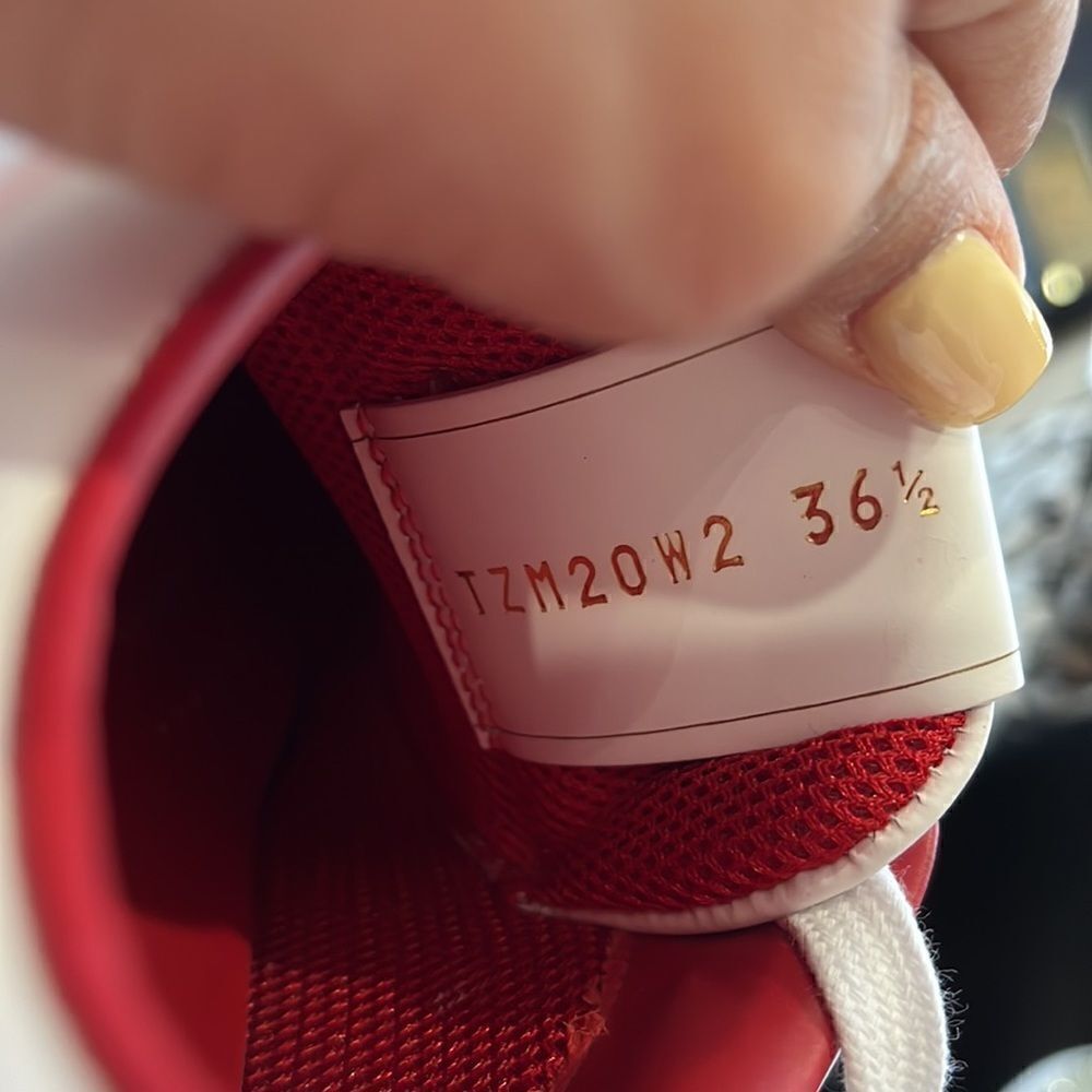 Valentino sneakers - Picture 7 of 11